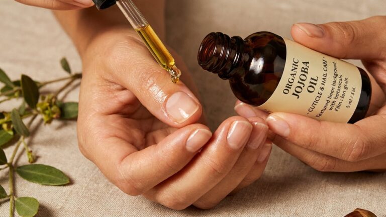 10 Best Essential Oil for Nail Health to Strengthen and Nourish Nails best essential oil for nail health