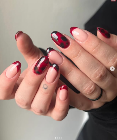Red Tortoise Nails