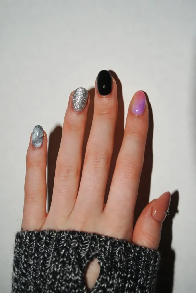  Mixed Accent Marble Nails