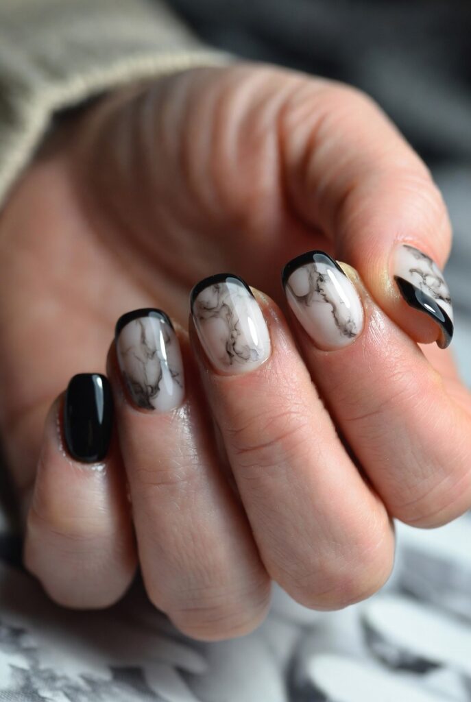 Black Marble French Chic