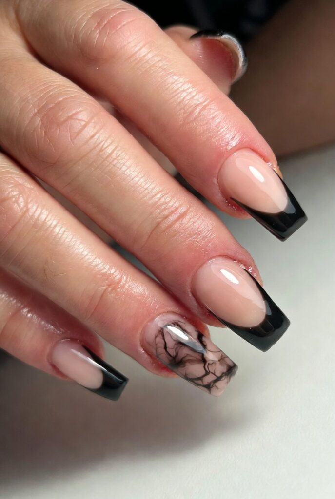 Smoky Black Marble Tips