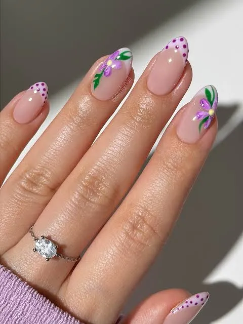 Purple Floral Dot Nails